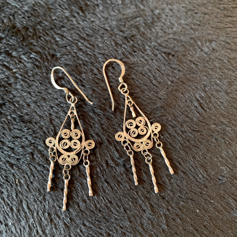 Silver filigree spiral dangle earrings